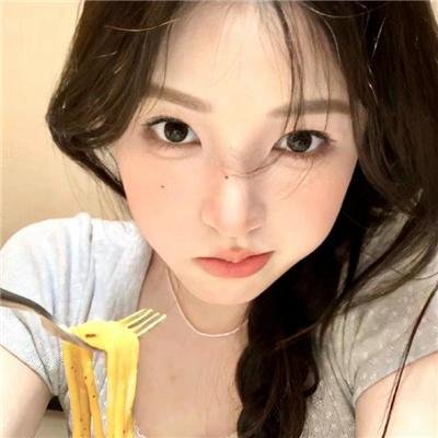 夜深情更深海报