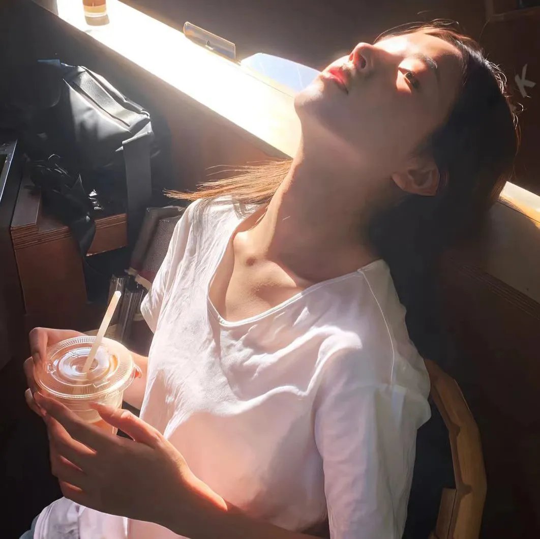 共生死同进退海报