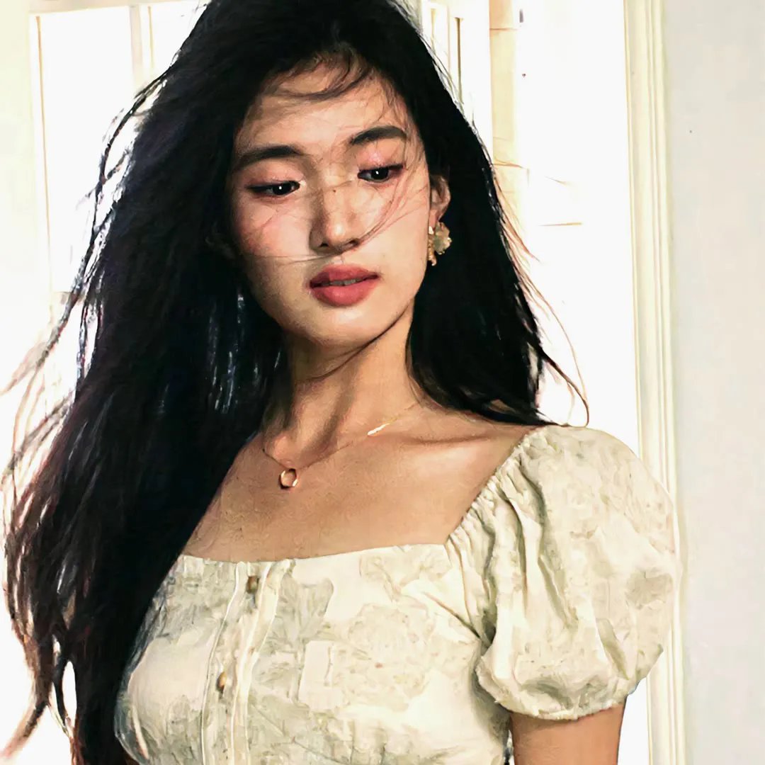 中国女兵海报