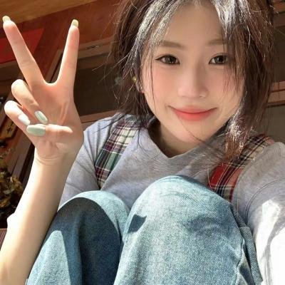 摇滚藏獒蓝色光芒焦点图